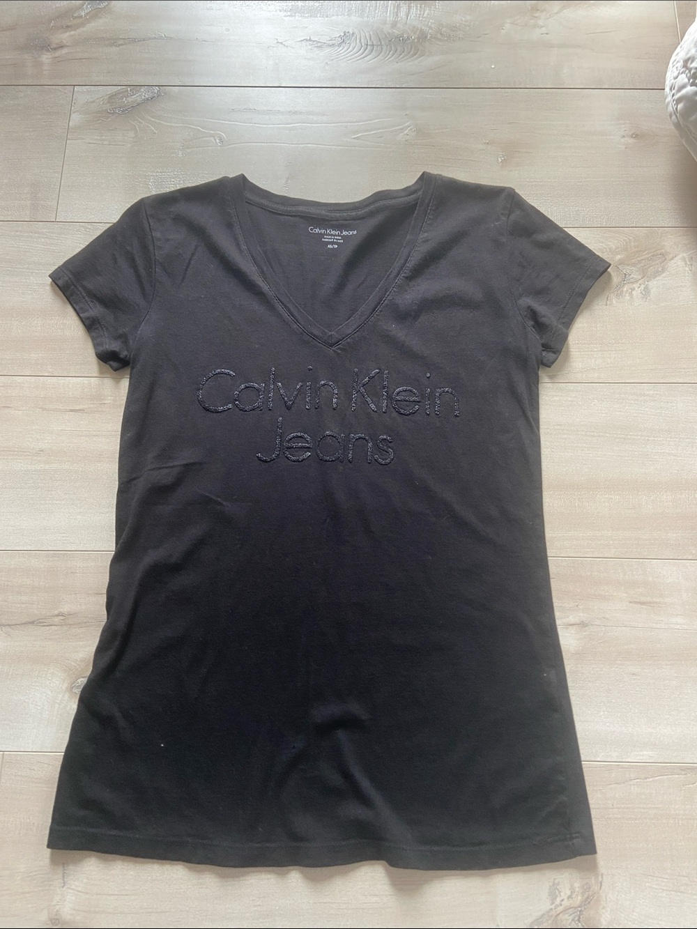 Calvin Klein V-Neck Short Sleeve Logo Tee